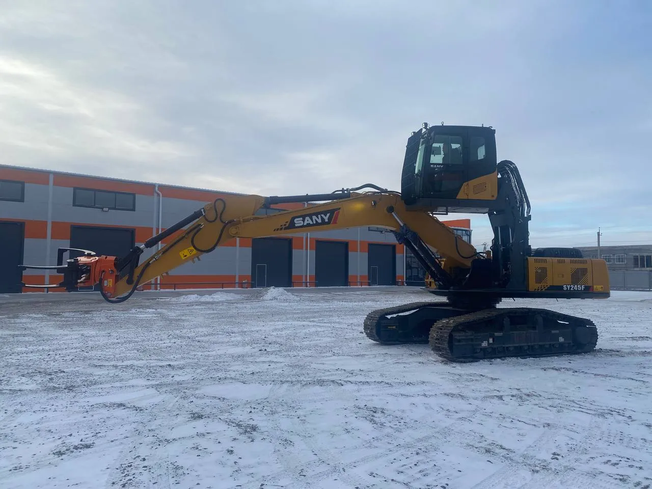 Производство гидростанций для подъемных кабин лесозаготовительной техники