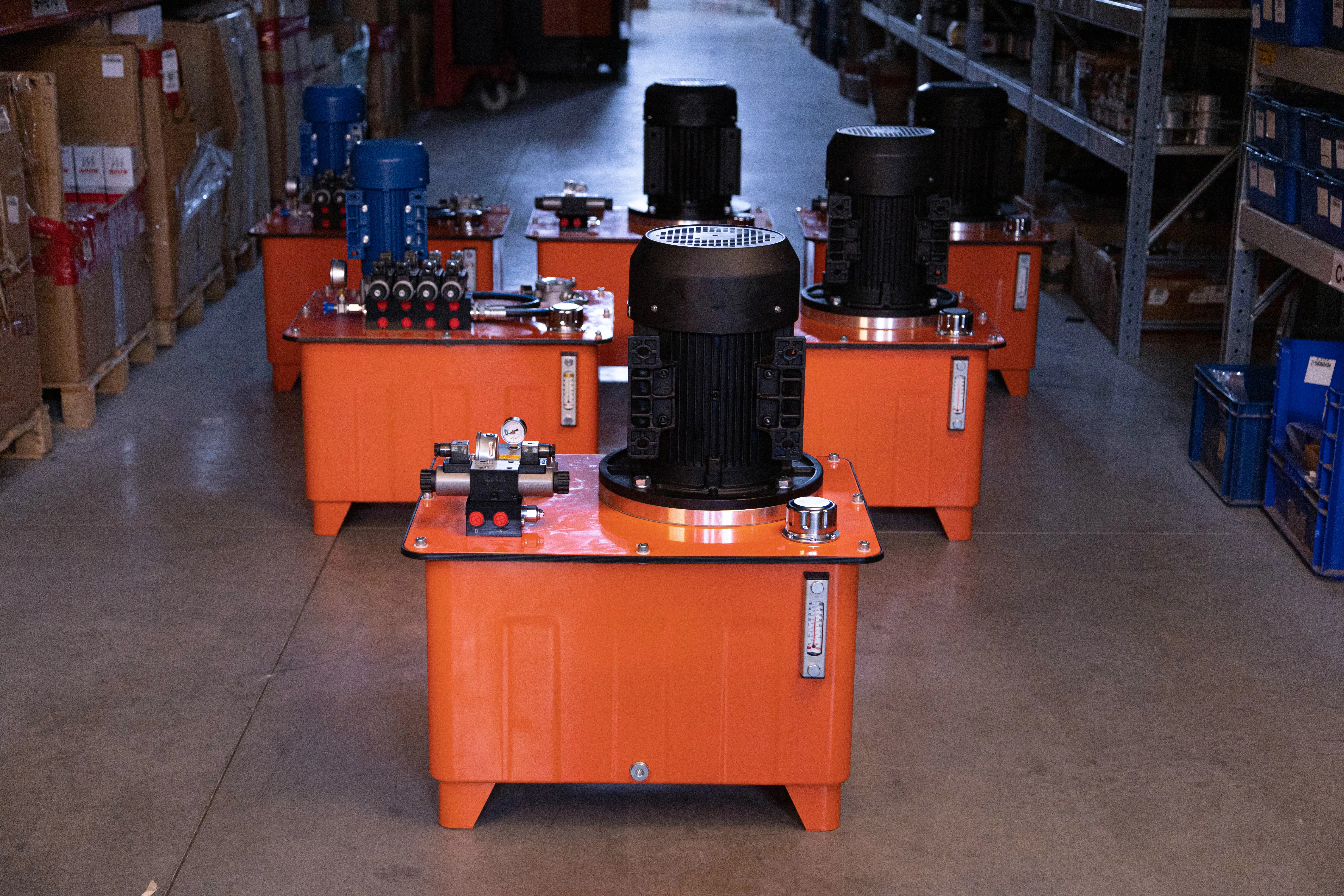 Гидробаки и гидростанции: основные характеристики и преимущества