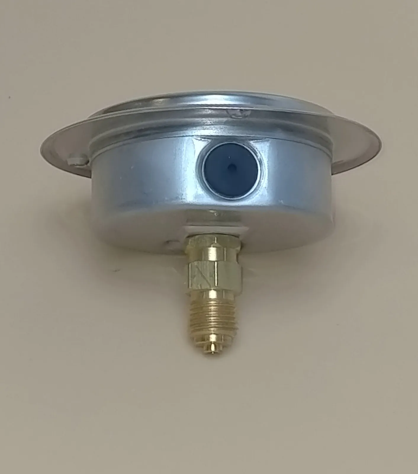 Манометр WKPSS063 B _ M637PFL вид сзади_