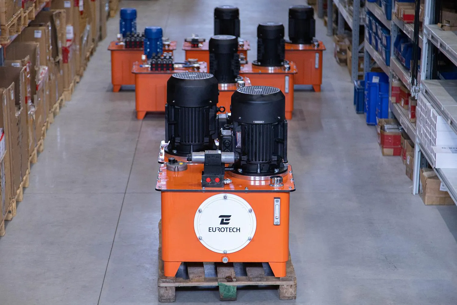 Гидробаки и гидростанции: основные характеристики и преимущества