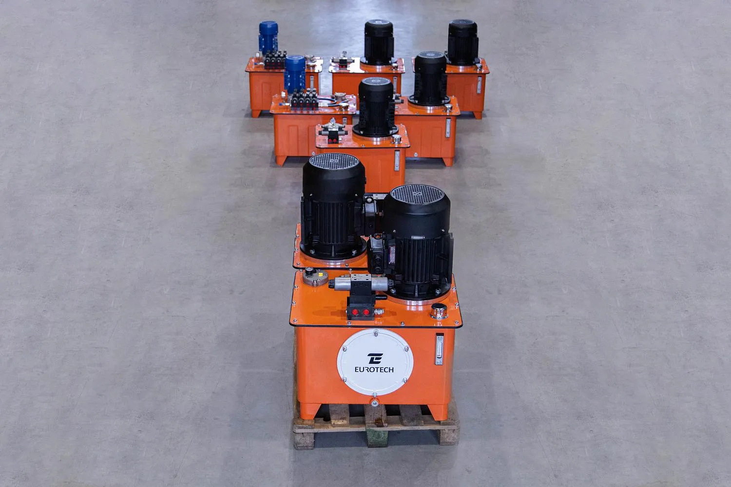 Гидробаки и гидростанции: основные характеристики и преимущества