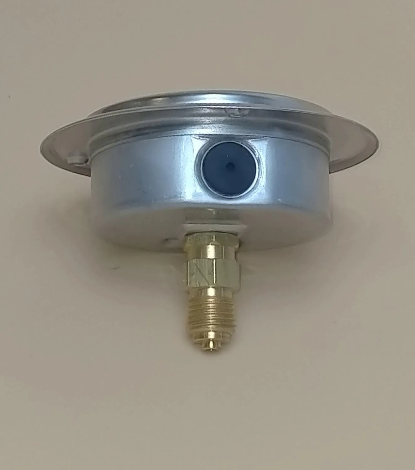 Манометр WKPSS063 B _ M637PFL вид сзади_